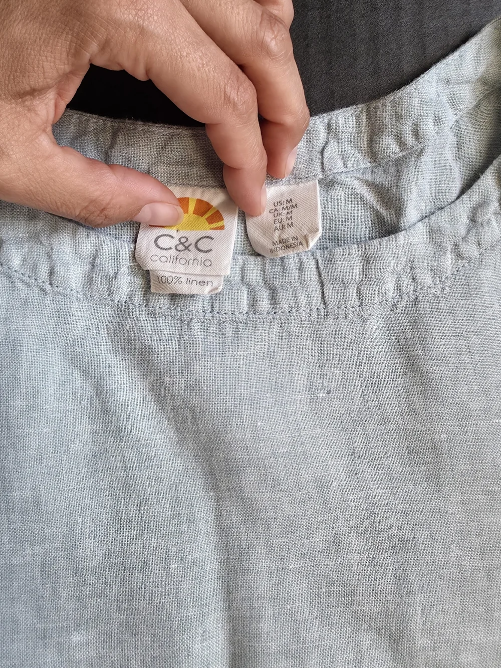 C&C 100% Linen Light Blue Blouse short sleeve Coastal Grandma Minimalist Summer - Picture 3 of 6